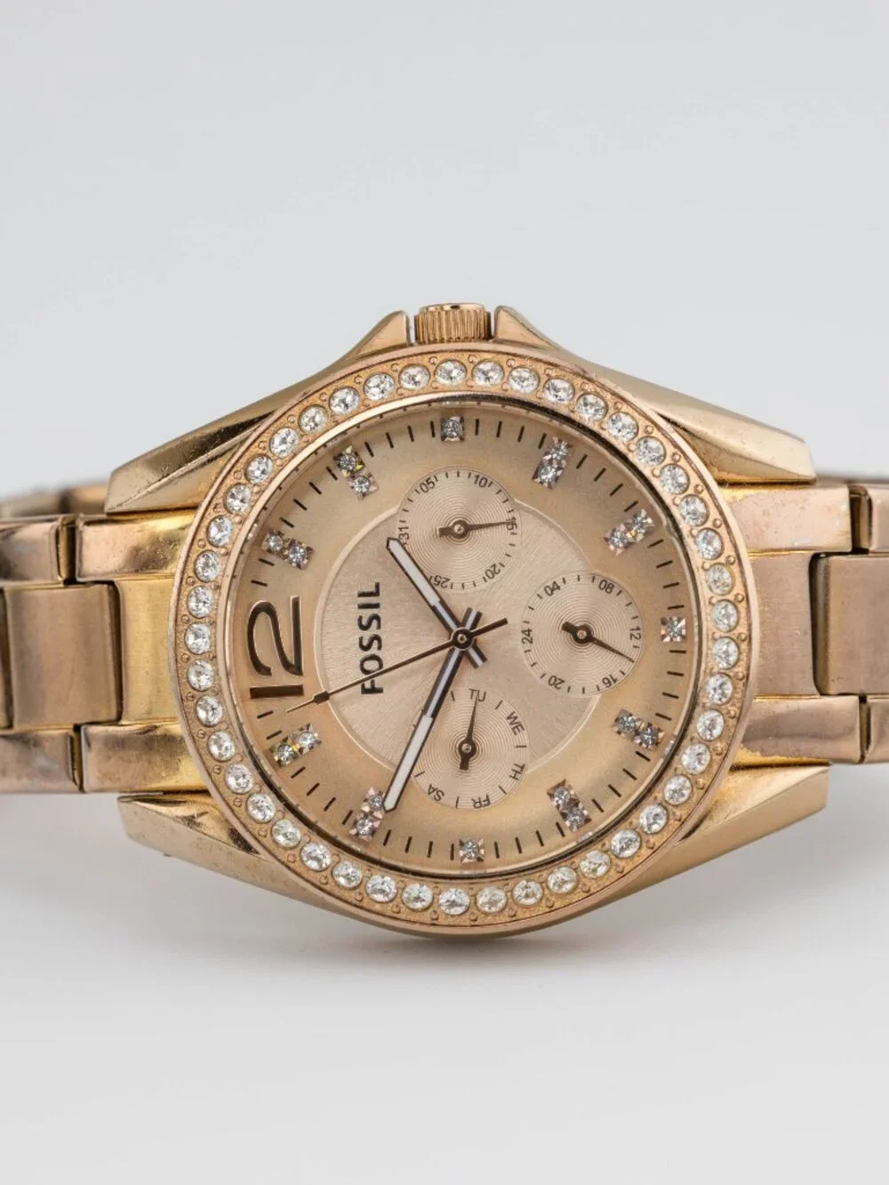Fossil Riley ES2811 Crystal Bezel Quartz Analog Women's Watch New Battery